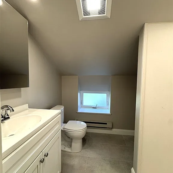55 Central St #2R — Photo 6