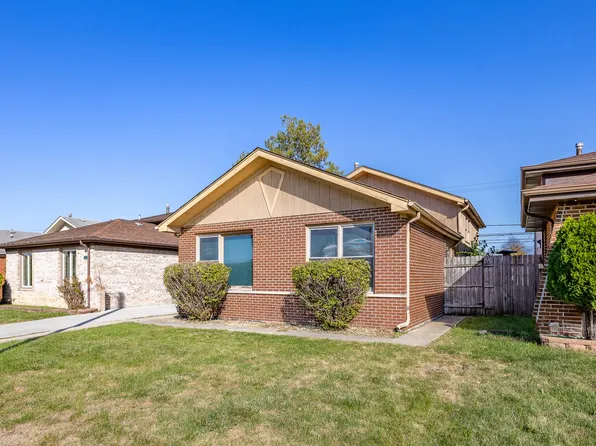 435 Hoxie Ave, Calumet City, IL 60409