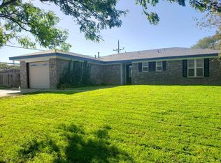 1 Mulberry Ln, Canyon, TX 79015