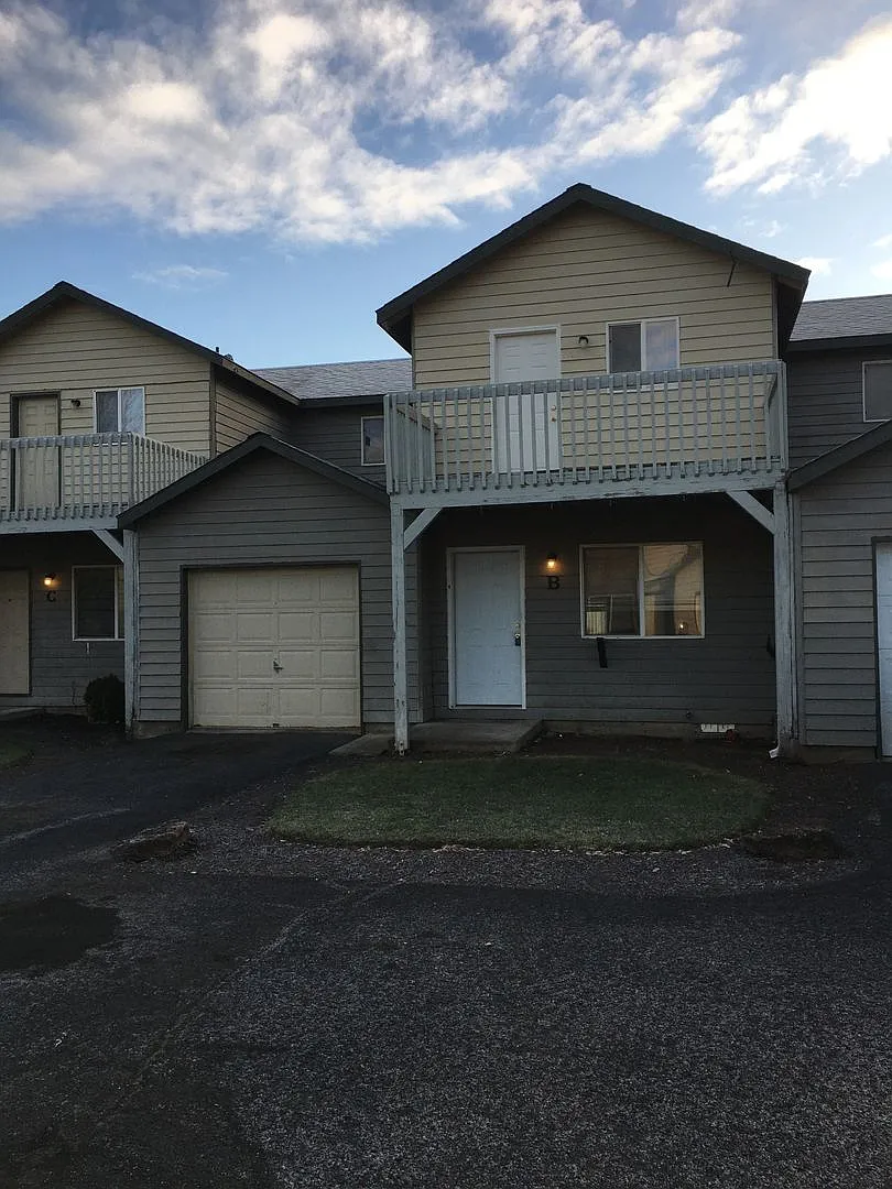 Rhea Timber Ave — Photo 1