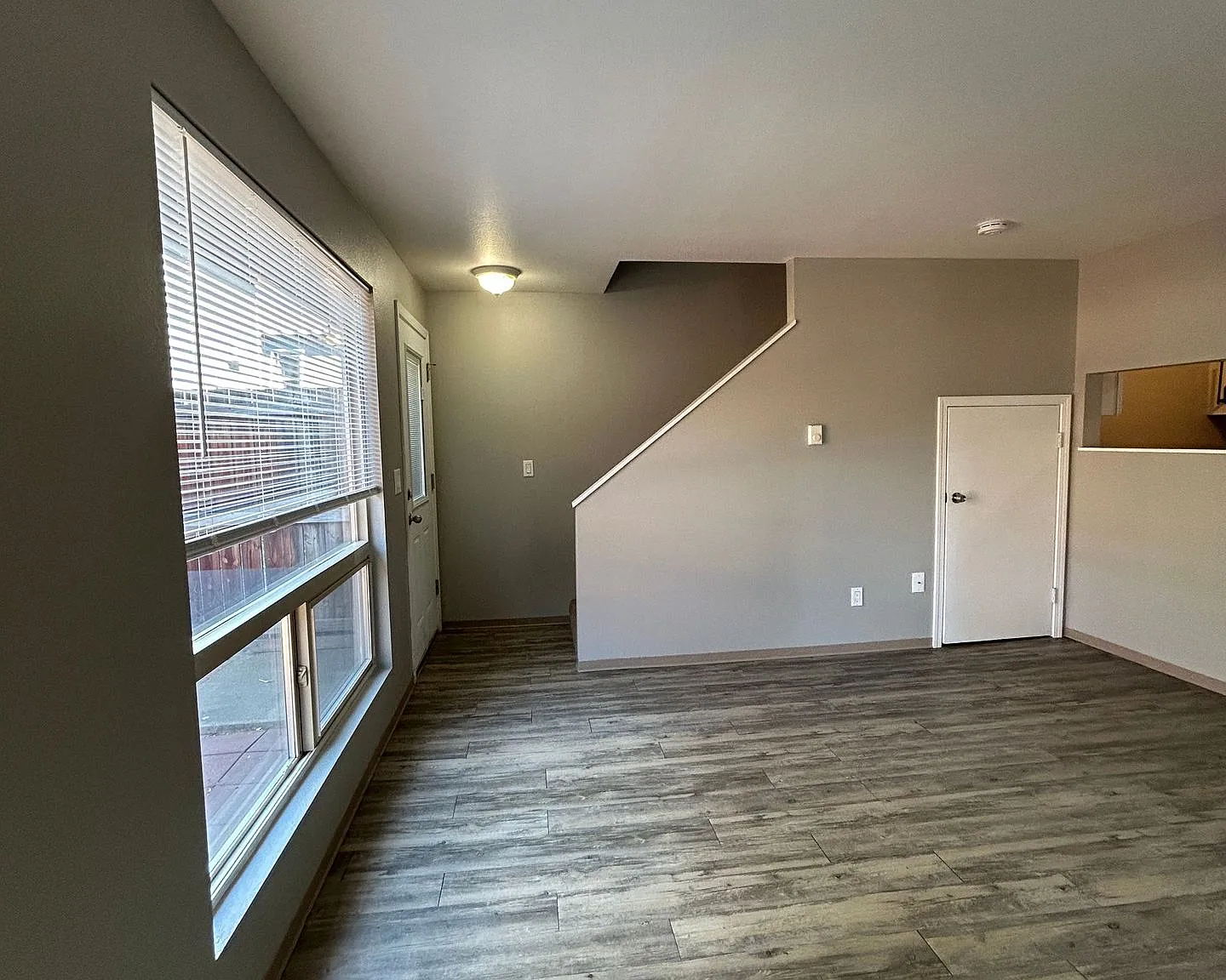 1516 N. Brook Ct. — Photo 3