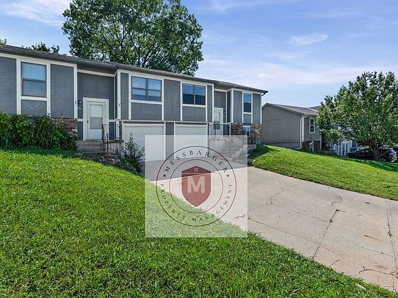3rd image of 425 Castle Dr