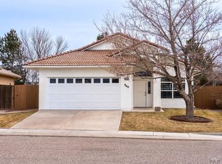 960 Peachcrest Dr, Pueblo, CO