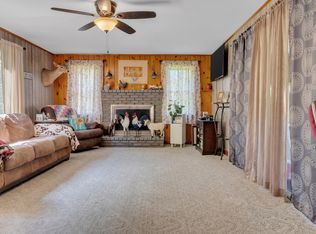 113 River Rd, Dresden, ME 04342