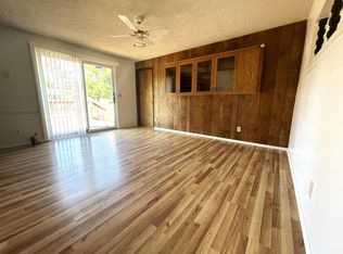 332 NW Pleasant View Dr, Grants Pass, OR 97526