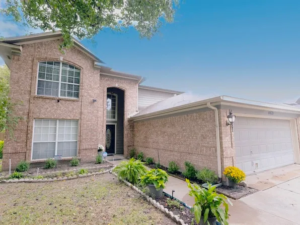 4439 Wescott Dr, Grand Prairie, TX 75052