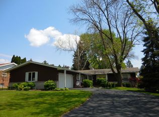 3073 Suffolk Pl, Rockford, IL 61114