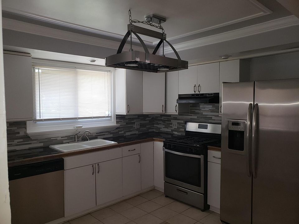 1st image of 189 Villa Ave