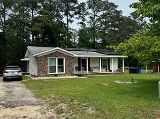 7127 Ryan St, Fayetteville, NC 28314