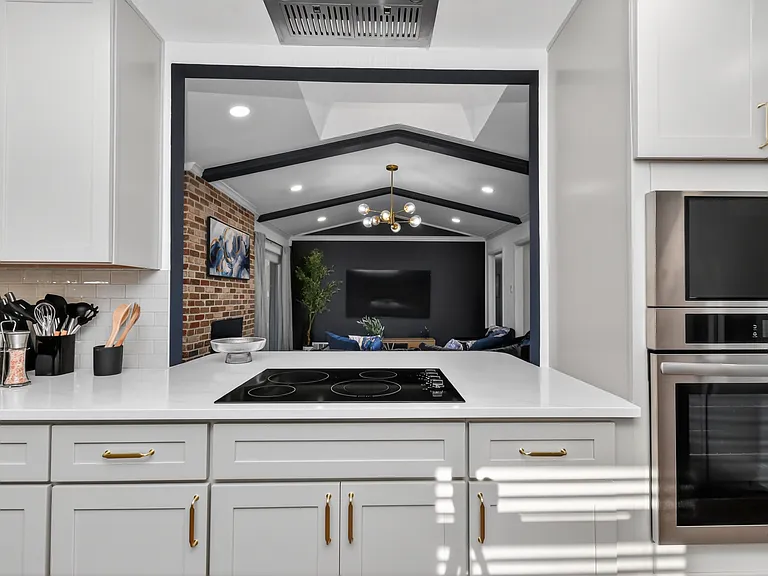7651 La Bolsa Dr — Photo 15