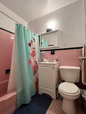 Rented by Compass | media 7