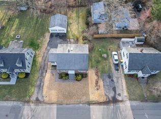 34 Howland St, Waterbury, CT 06708