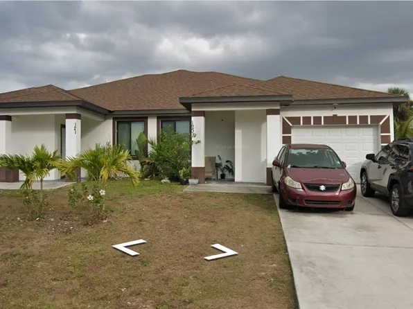 121 Homer Ave S, Lehigh Acres, FL 33973