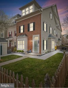 8712 Salinas Ct, Odenton, MD, 21113