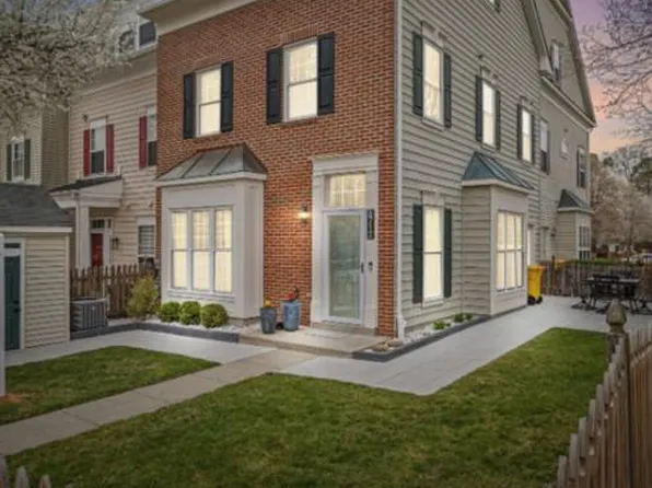 8712 Salinas Ct, Odenton, MD 21113