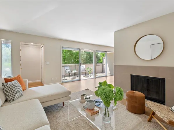 500 W Middlefield Rd APT 51, Mountain View, CA 94043