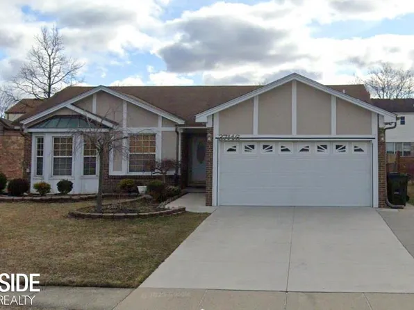 37146 Highlite Dr, Sterling Heights, MI 48310