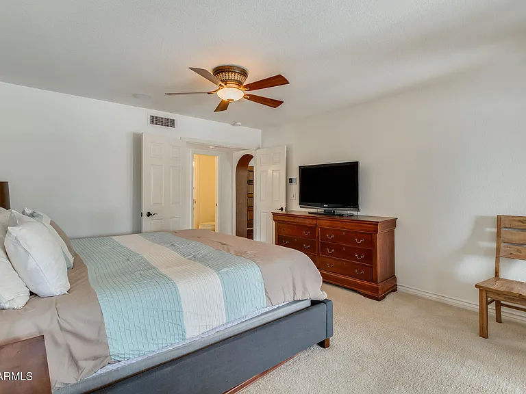 10675 E Cinnabar Ave — Photo 24