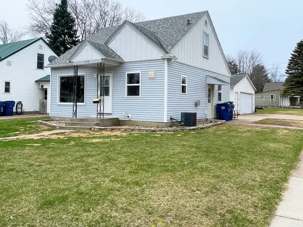 173 Robert St, Clintonville, WI 54929