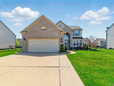 19092 Hazelton Dr, Macomb, MI, 48042