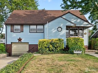 154 McGuire St, Metuchen, NJ 08840