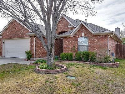 3rd image of 8629 Stetson Dr