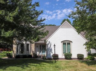 8 SW Westboro Pl, Topeka, KS 66604