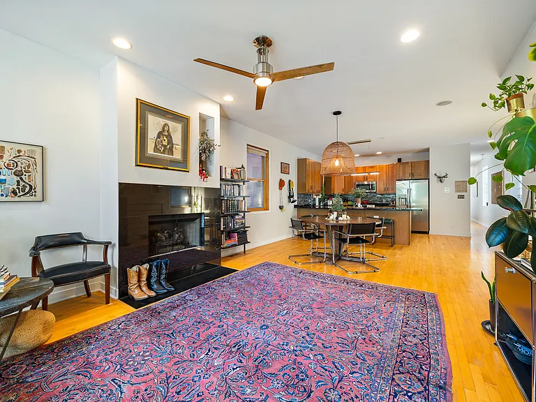 1106 N Paulina St #1D — Photo 6
