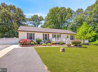 9 Story St, New Egypt, NJ 08533