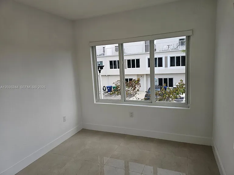 25806 SW 144th Ct #25806 — Photo 9