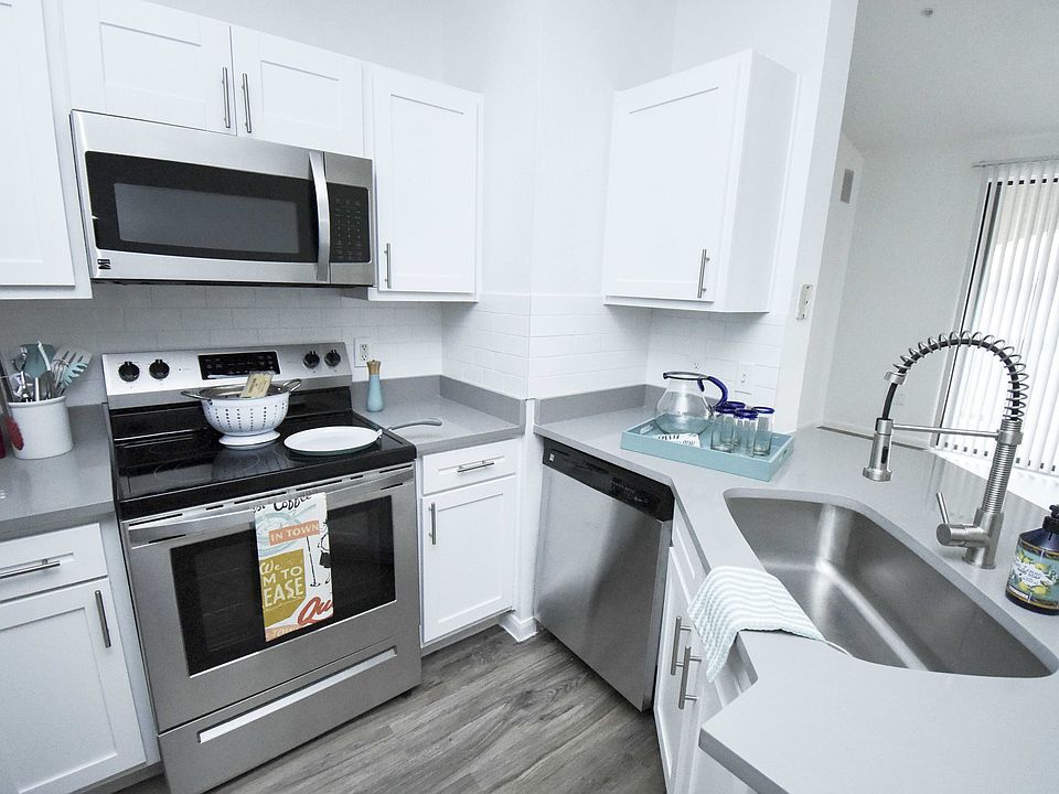1st image of 6280 McNeil Dr #1004