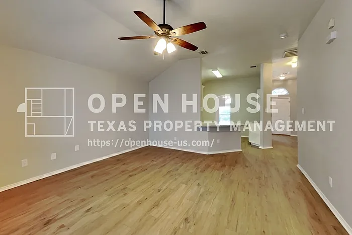 3 bed, 2.0 bath, 1604 sqft, $1,900 — Photo 4