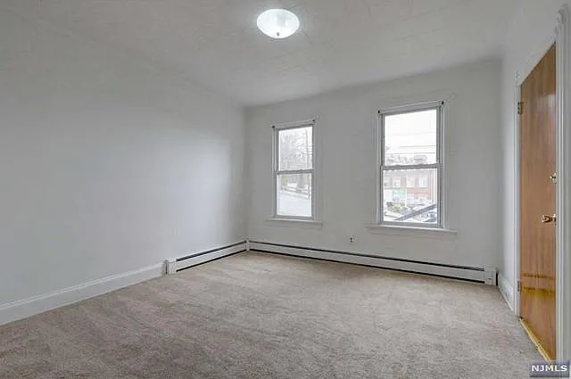 58 Westervelt Ave #1 — Photo 7