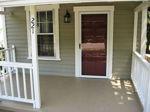 221 Hudson Front View