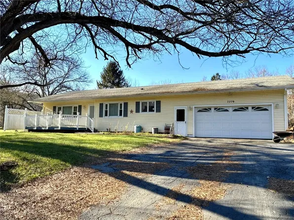 7279 County Route 14, Bath, NY 14810