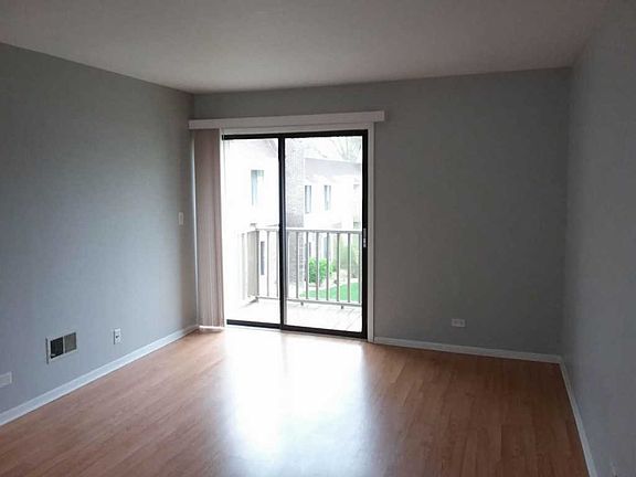 4th image of 7323 Blackburn Ave APT 202