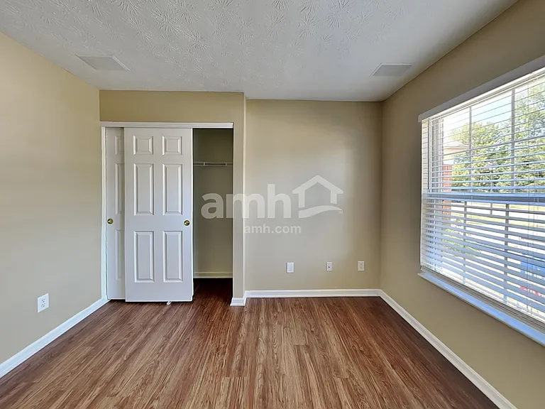 7304 Wethersfield Dr — Photo 13