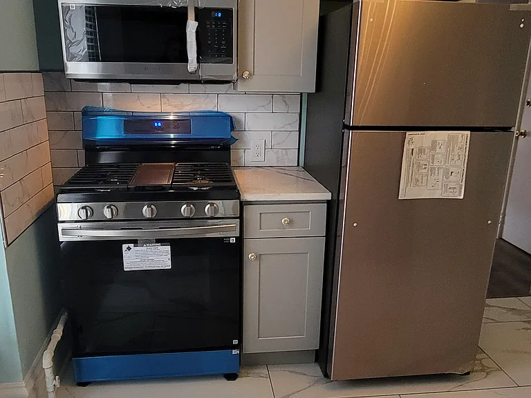 1424 Clayton St #2 — Photo 10