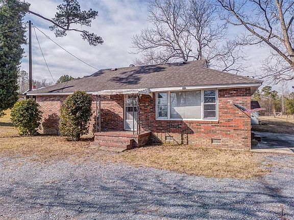 3rd image of 387 Lindsey Chapel Rd