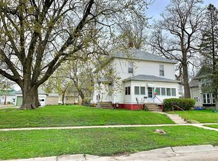 313 N B St, Oskaloosa, IA 52577
