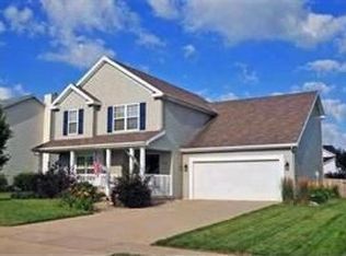 915 Eddy Rd, Bloomington, IL 61704