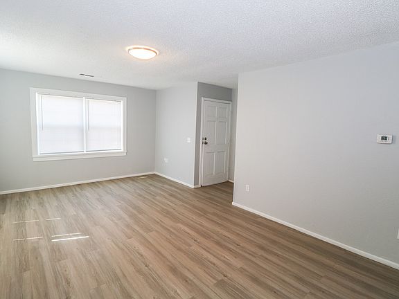 3rd image of 407 E 13th St