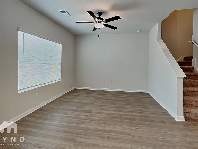 163 Seville Way #- — Photo 7