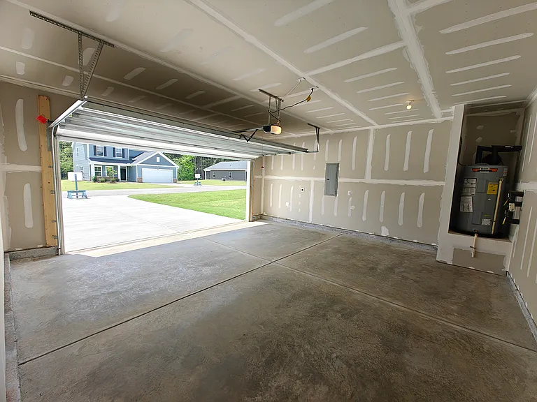 151 Hanover Dr — Photo 18