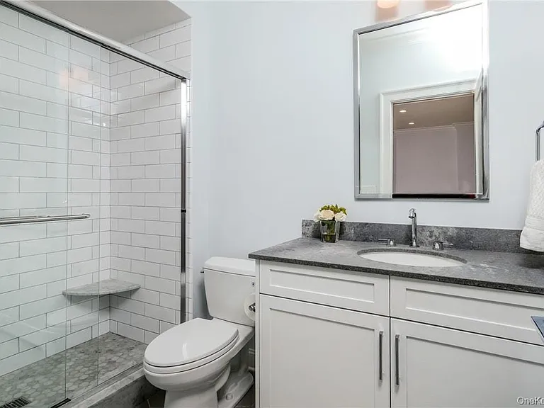 220 Central Ave — Photo 21
