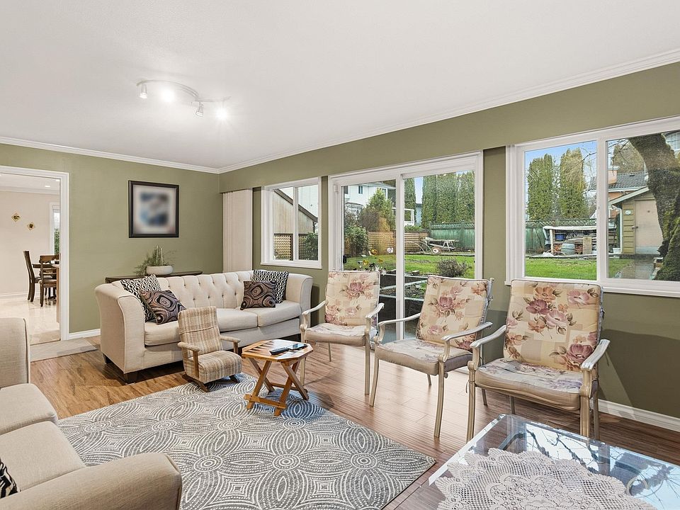 1st image of 4729 Canada Way