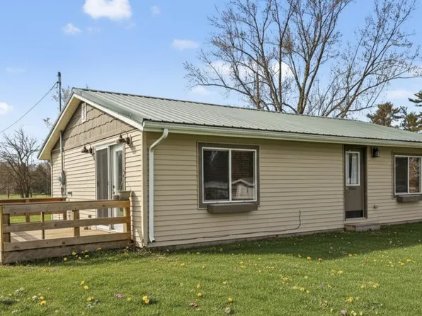 33273 E Palmer Lake Rd, Colon, MI 49040