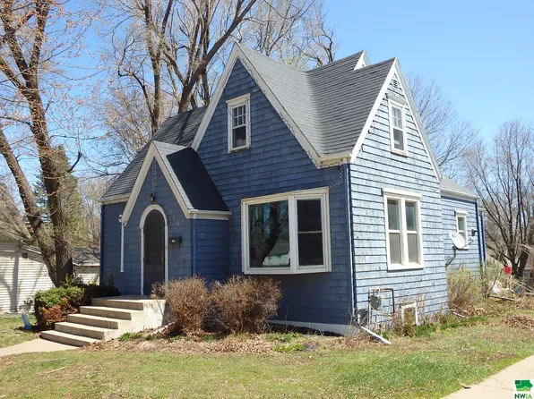 316 S Main Ave, Sioux Center, IA 51250