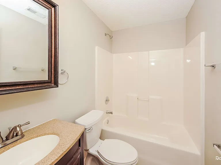 246 Augusta Woods Dr — Photo 9