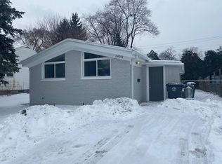 24301 Coolidge Hwy, Oak Park, MI 48237